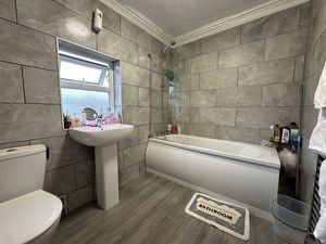 Photo 5- click for photo gallery